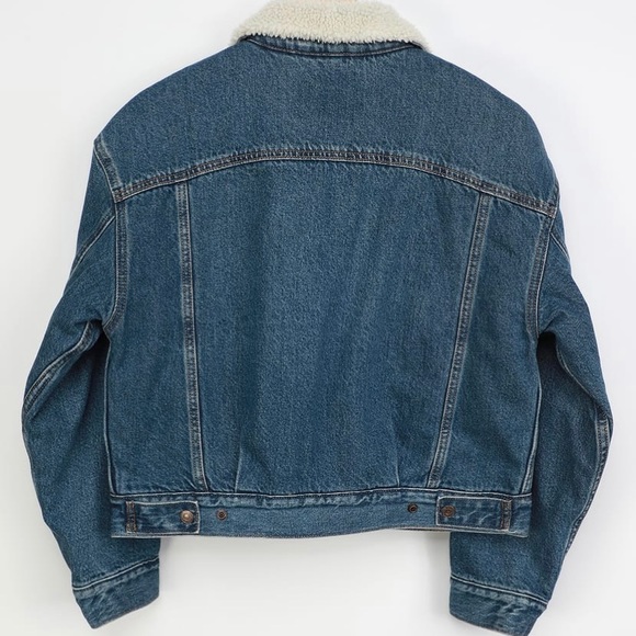 Levi’s Jacket - Picture 2 of 8